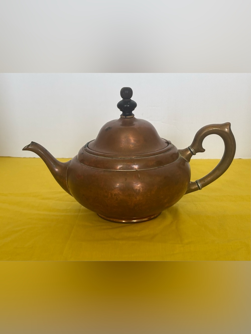 Universal Copper Teapot with Black Finial